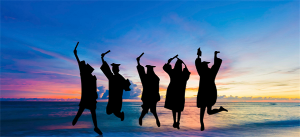 在上海自考一个本科学历有什么好处