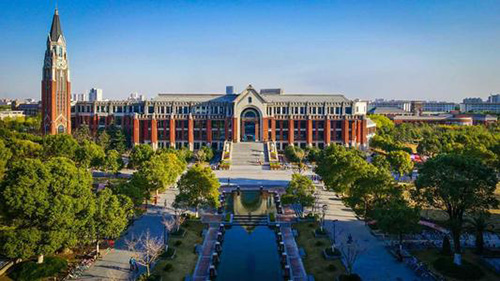 华东政法大学